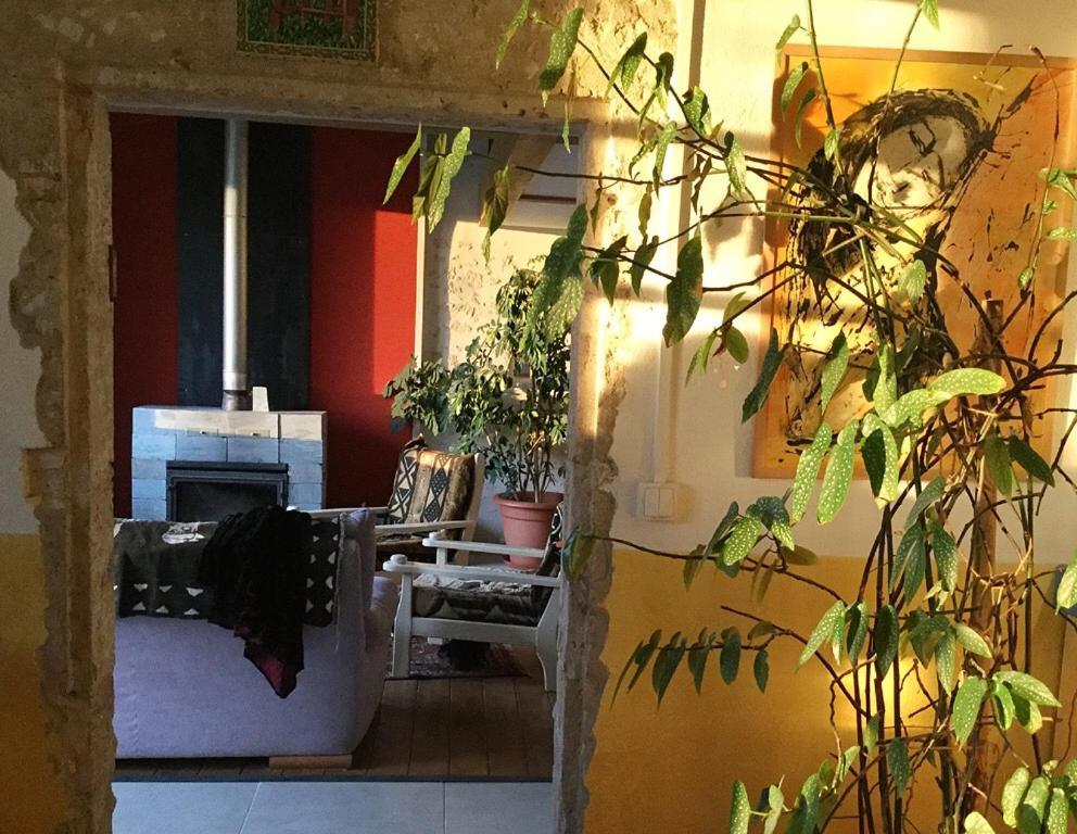 מלון Espiens In The Heart Of Artists'S House מראה חיצוני תמונה